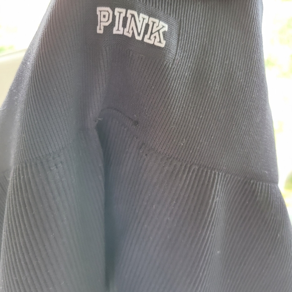 🚫SOLD🚫VS PINK COOL & COMFY CUT OUT TIGHTS - Picture 11 of 16